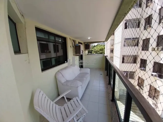 Apartamento à Venda na Tijuca Rua Doutor Satamini 2 Quartos Suíte Varanda 1 Vaga Vis