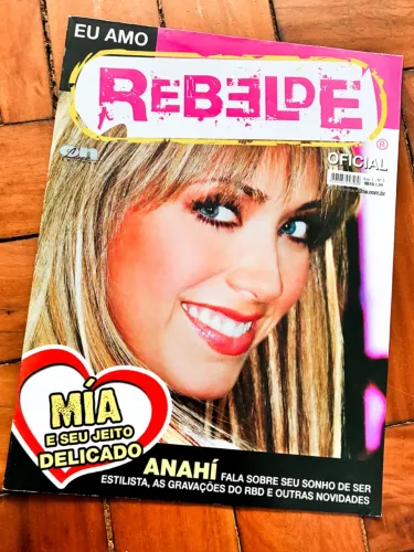 Eu Amo Rebelde / Coleção Rebelde Oficial