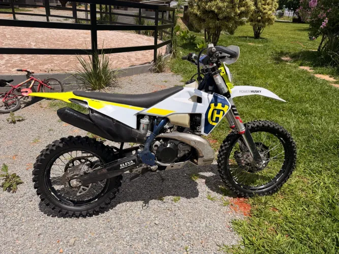 Husq TE 300 2 tempos 2023