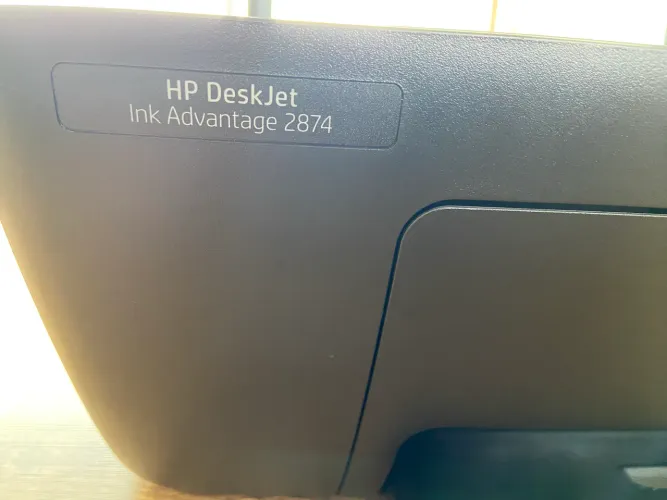 HP DeskJet Ink Advantage 2874 em perfeito estado de funcionamento sem cartuchos