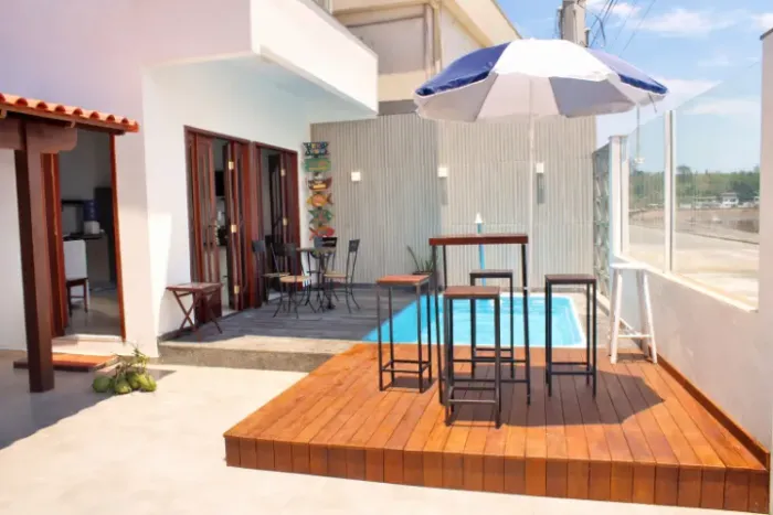 Casa de Temporada em Anchieta/ES, frente mar, 6 suítes, churrasqueira e piscina