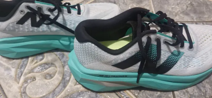 Tenis New Balance para corrida