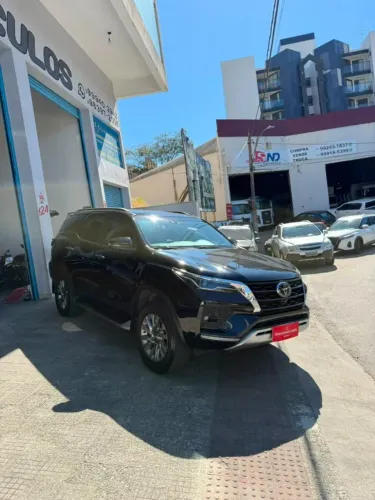 Toyota Hilux SW4 SRX 4X4 2.8 TDI 16V Dies. Aut. 2023