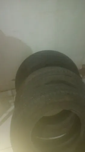 Pneus pra vende baratinho