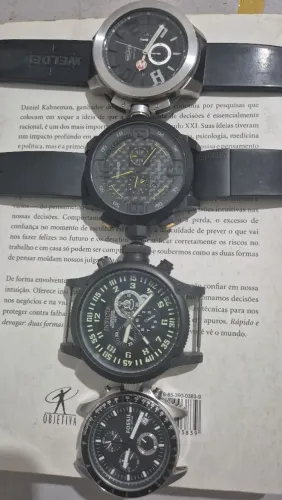 Relógios originais.