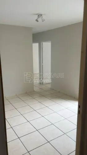 Locação de Apartamentos / Padrão na cidade de Araraquara