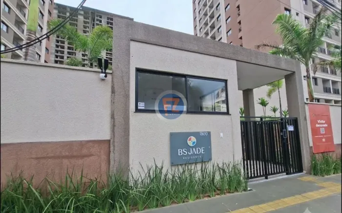 Locação de Apartamentos / Padrão na cidade de Fortaleza