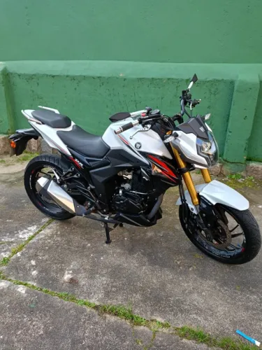 haujue 2021 DR160cc SEMI NOVA
