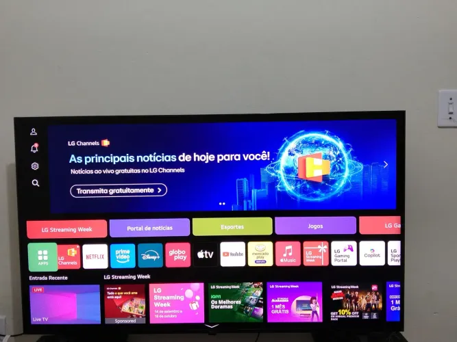 Vende-se está Tv LG de 50' polegadas poucos meses de uso