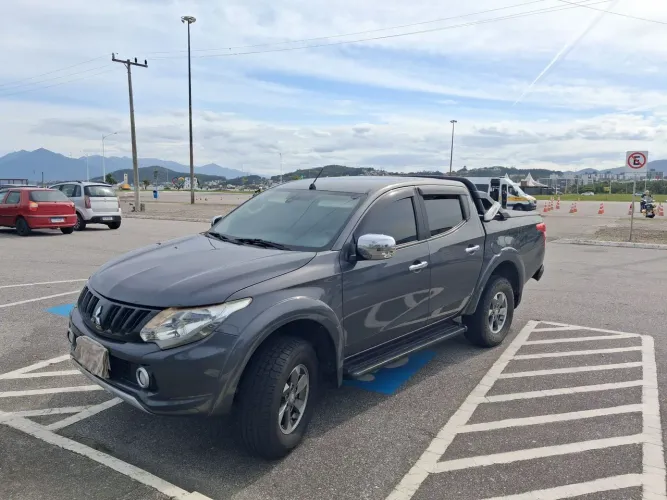 Mitsubishi L200 Triton Sport HPE 2.4 CD Diesel Aut. 2019