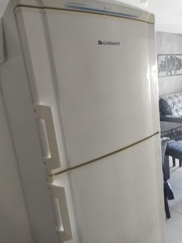 Vendo geladeira gigante 460L marca Continental