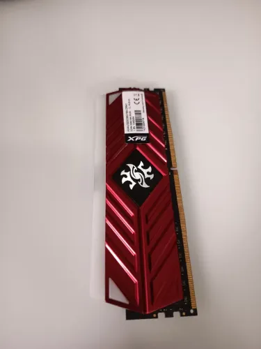 Kit Memória RAM 16GB (2x8GB) DDR4 XPG