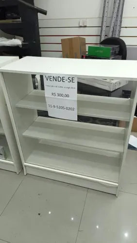 Balcão Vitrine Madeira e Vidro