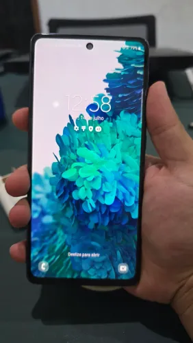Samsung Galaxy S20 FE 