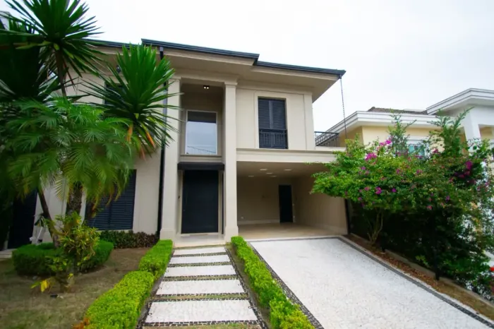 OPORTUNIDADE LOCAÇÃO CASA MOBILIADA R$ 23.900 + DESPESAS