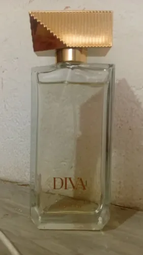 Perfume Diva Tradicional Eudora novo sem a caixa borrifador apenas uma vez para teste