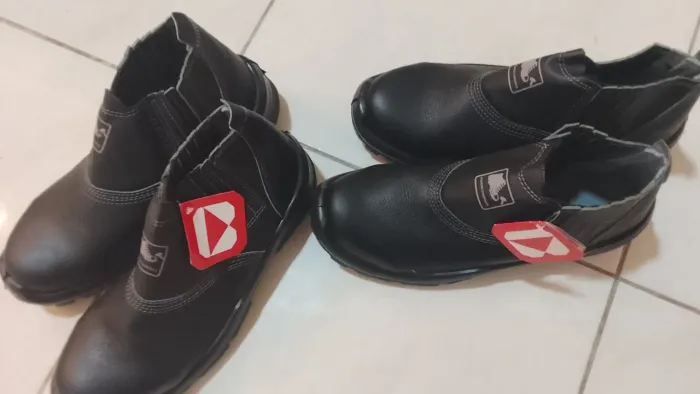 2 pares de Bota de segurança tamanho 43