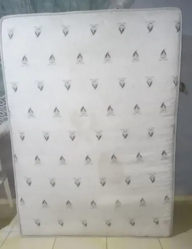 CAMA BOX DE CASAL
