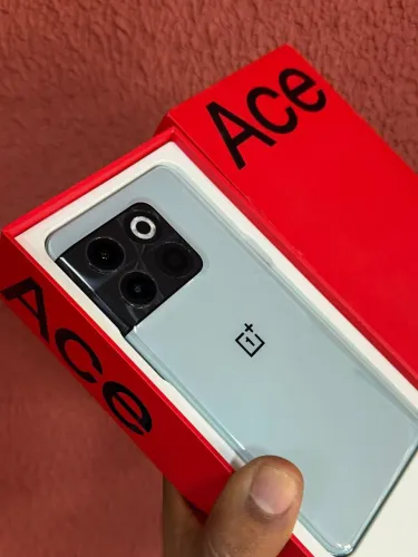 One Plus 10T - 256gb 12gb