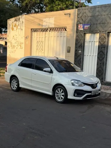 Toyota Etios XLS Sedan 1.5 Flex 16V 4P Aut. 2018