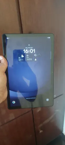 Samsung tablet A9+