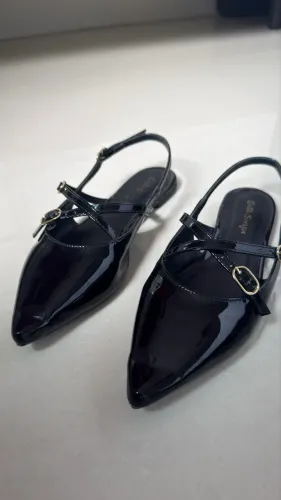 Sapatilha Slingback Verniz Preta 36 | Usada 2x