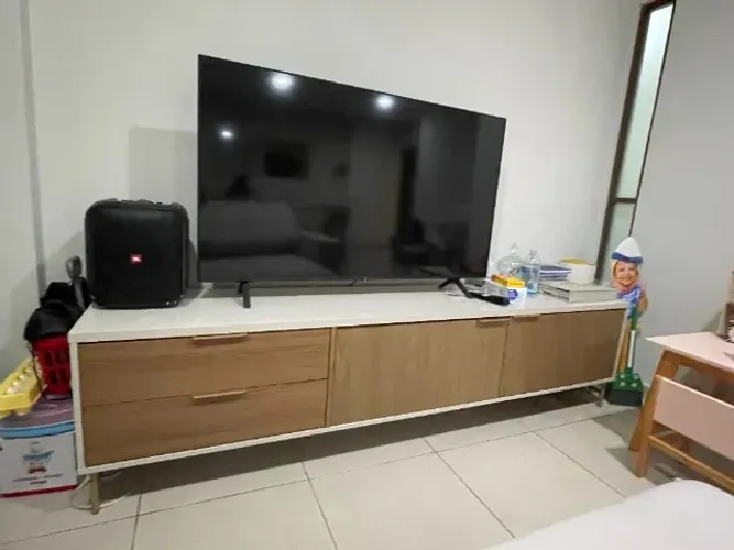 TV 55" LG Novíssima - modelo 55UR8750 - R$2000