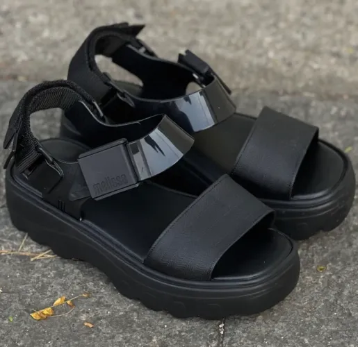 Melissa tamanho 37