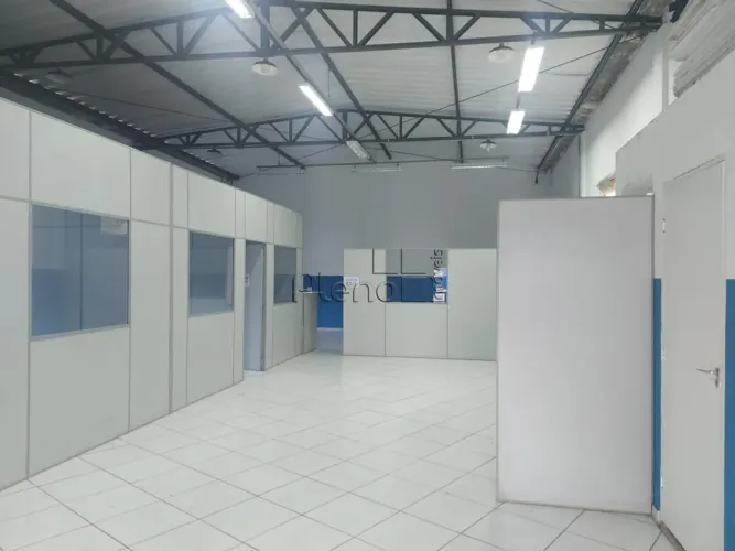Barracão para alugar em Campinas, Vila Industrial, com 200 m²