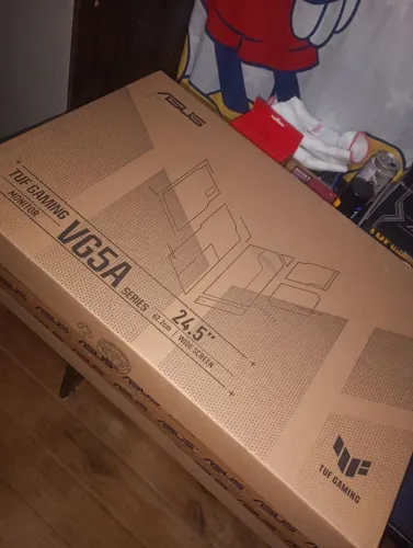 Monitor ASUS TUFF 200hz 0.3ms