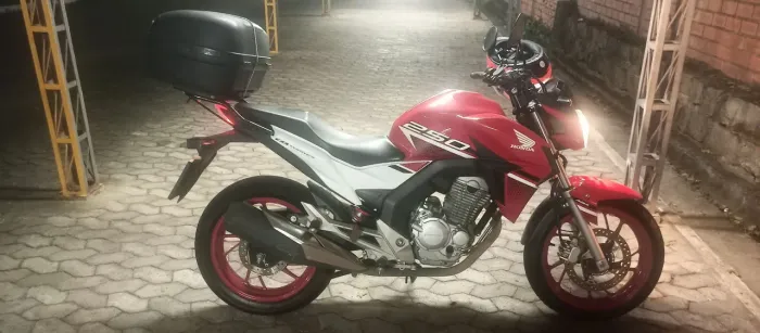 Cb 250F Twister 2022 