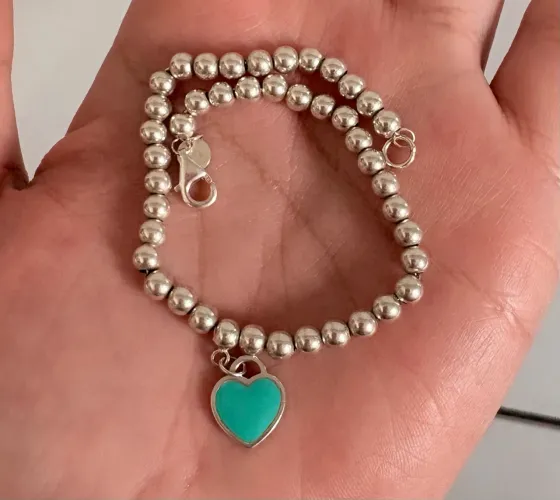 pulseira prata 925 de bolinhas com coração . 18cm