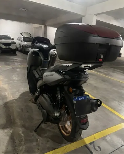 Yamaha NMAX 160 2025 - Semi-nova, poucos km rodados