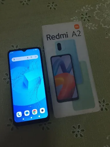 Celular Xiaomi redmi A2 Tela Trincada