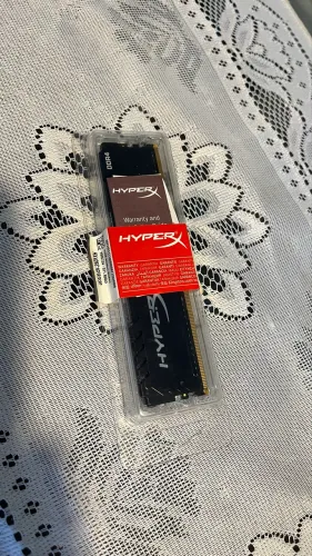 Memória RAM HyperX Fury Black 32 GB DDR4 2666 MHz CL16 - Seminova