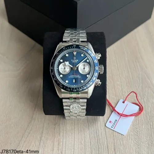 Relógio Tudor Black Bay crono azul