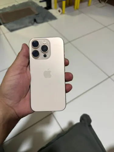iPhone 16 Pro