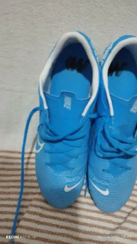 Chuteira Nike 41