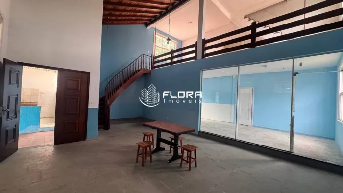Casa com 3 dormitórios à venda, 360 m² por R$ 650.000,00 - Cafubá - Niterói/RJ