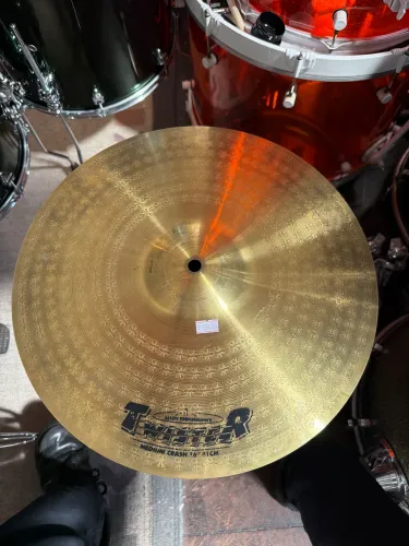 Medium Crash 16 Twister