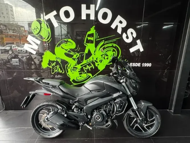 Bajaj Dominar D400 2025