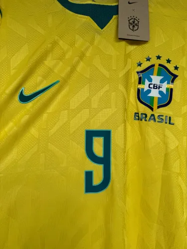 MANTO 1 BRASIL 2026/27 - AMARELA - G - VERSÃO JOGADOR
