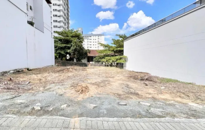 Terreno à venda, 300 m² por R$ 600.000,00 - Vila Nova - Blumenau/SC