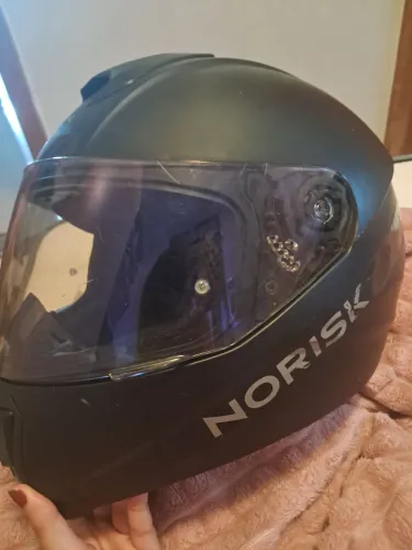 CAPACETE