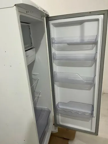 Geladeira Eletrolux