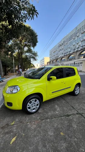 Fiat Uno Vivace/rua 1.0 EVO Fire Flex 8V 5P 2012