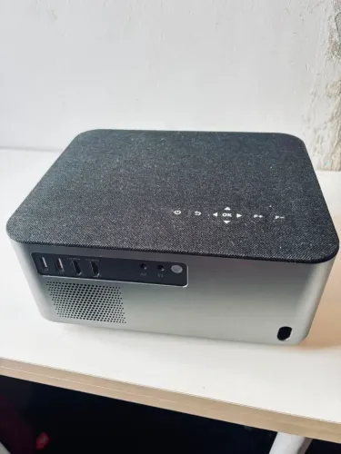 Vende-se projetor
