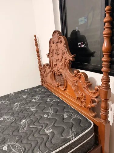 Cama madeira maciça