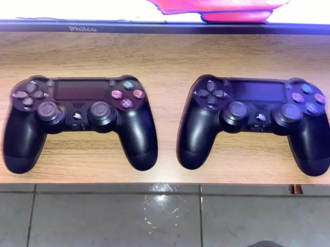 2 controles de PS4