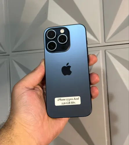 iPhone 15 pro azul 256 GB 88% top